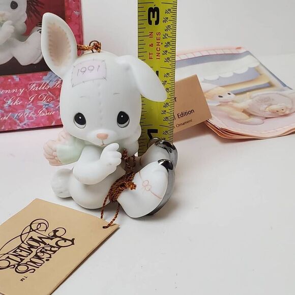 Precious Moments Porcelain Ornament -Sno-Bunny Falls For You Like I Do - Birthda - Picture 6 of 6